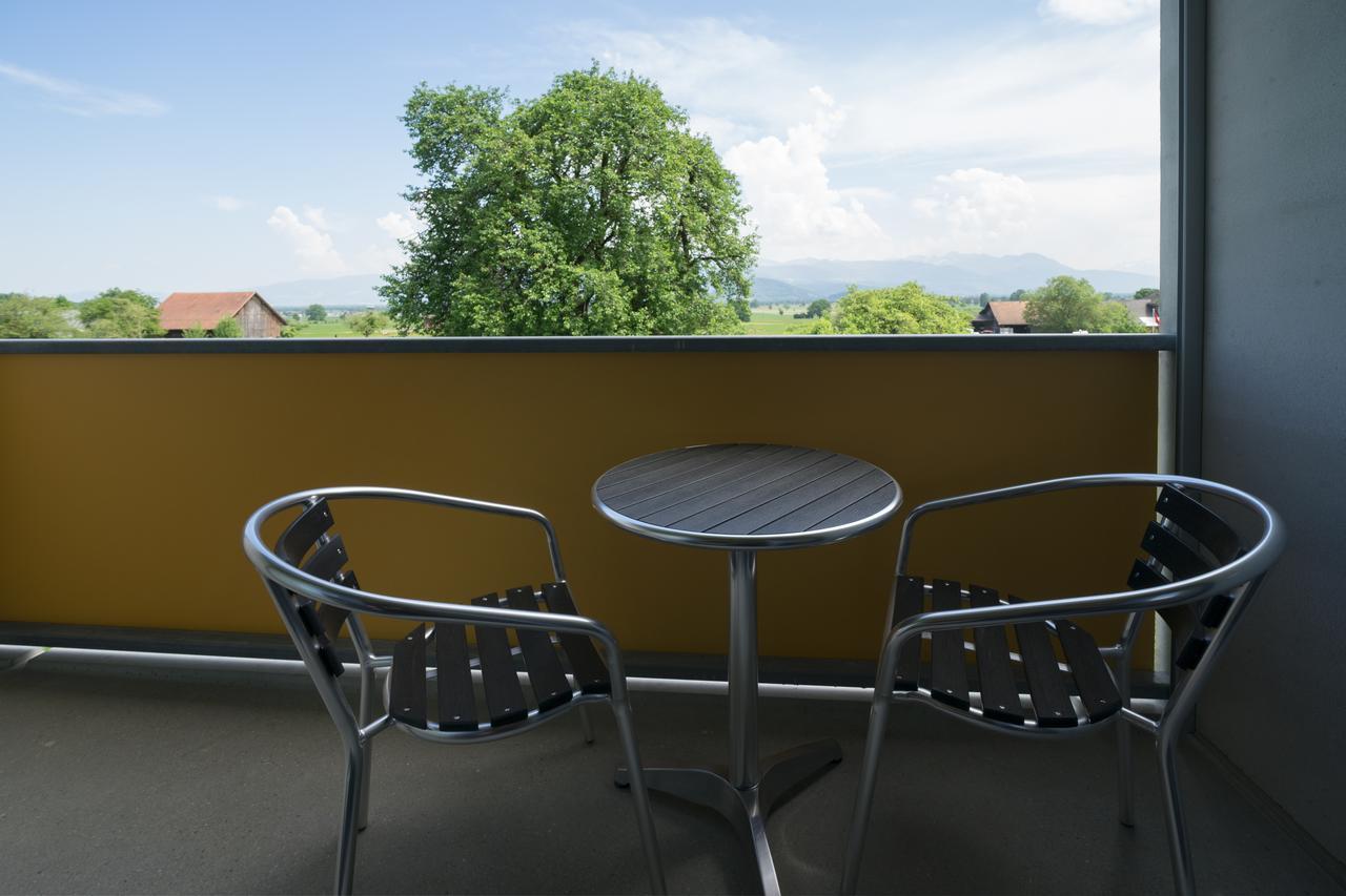 Wohnmotel - Hinterforst Altstatten Exterior photo